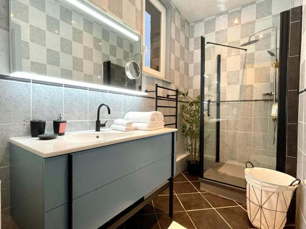 Suites Mana - La Perle Des Isles , Superbe Maison Art Deco Avec Balneotherapie Ретель Экстерьер фото